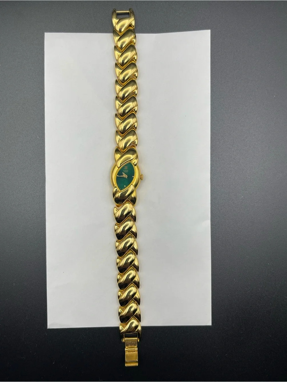 Rare mint 1995 Pulsar Seiko woman’s gold watch. Emerald green Dial New battery!